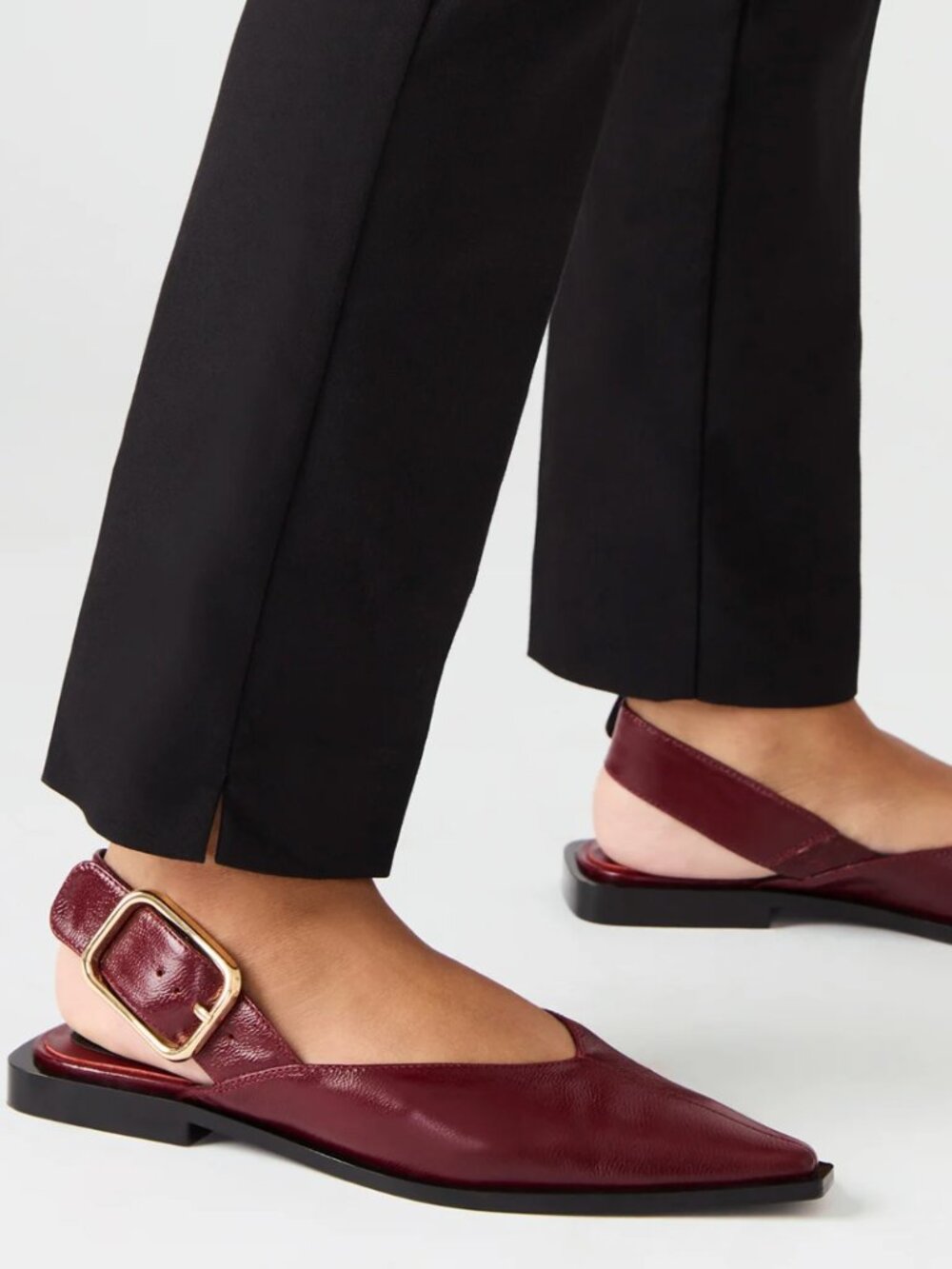 Steve madden The SHAY BURGUNDY LEATHER slingback buckle flats SZ 7